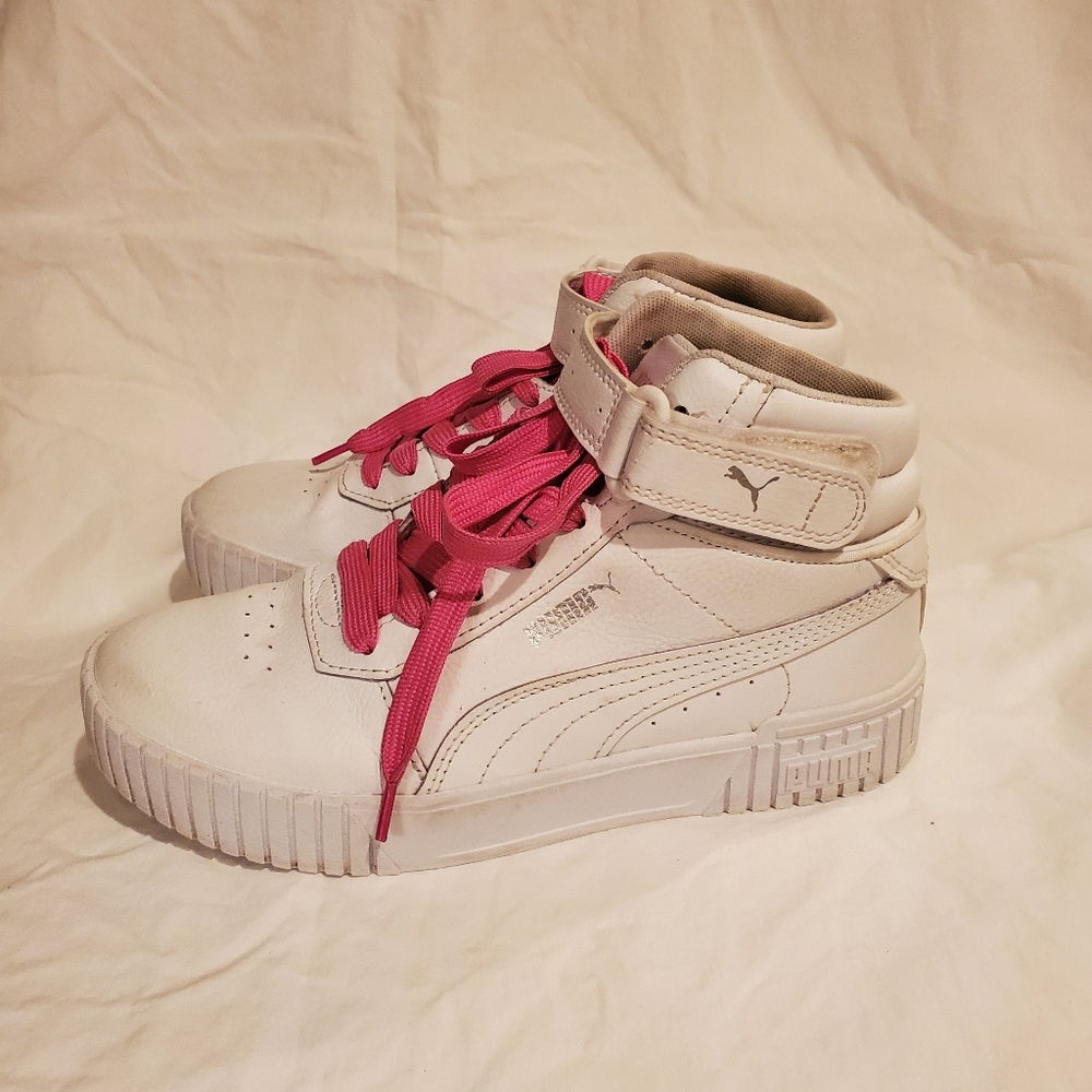 Puma Carina 2.0 Mid women's sneakers size 7